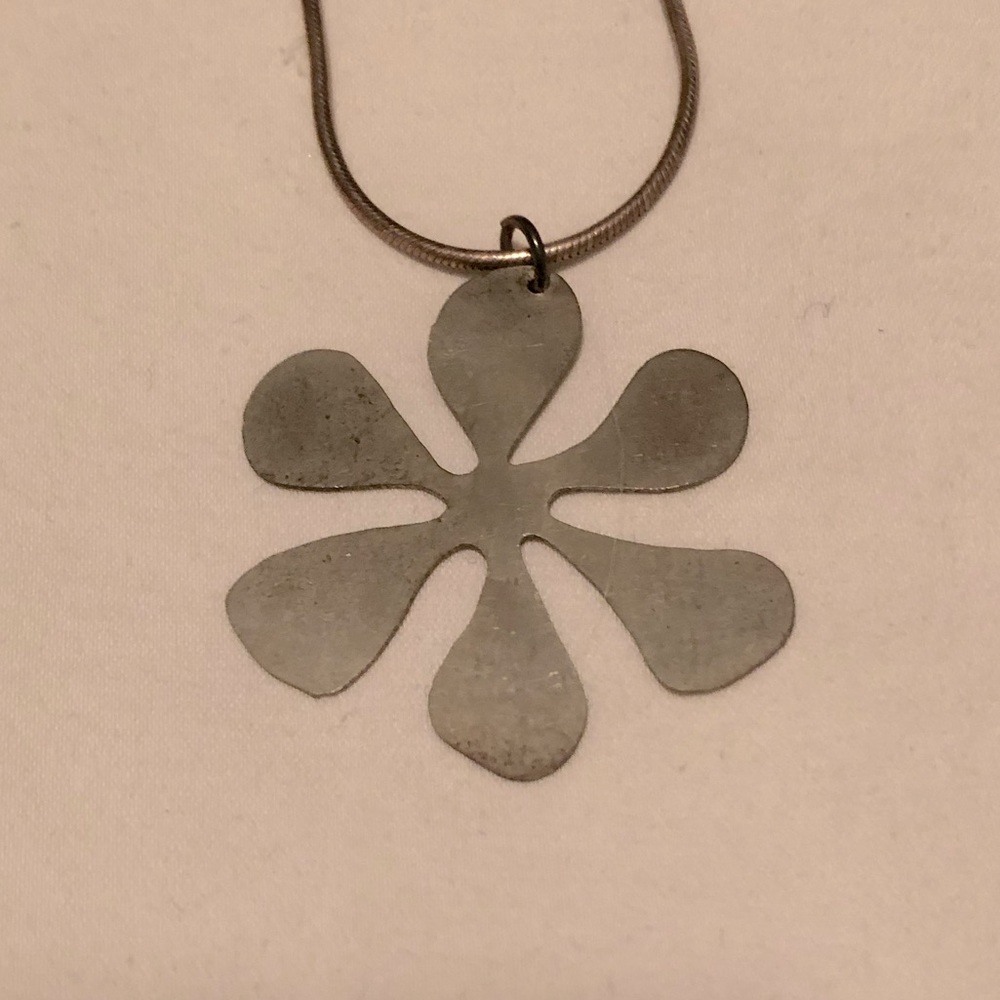Flower statement necklace